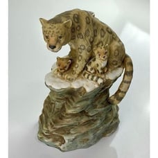 Vintage 1979 Ski Country Snow Leopard Empty Decanter Limited Edition - No Lid BU