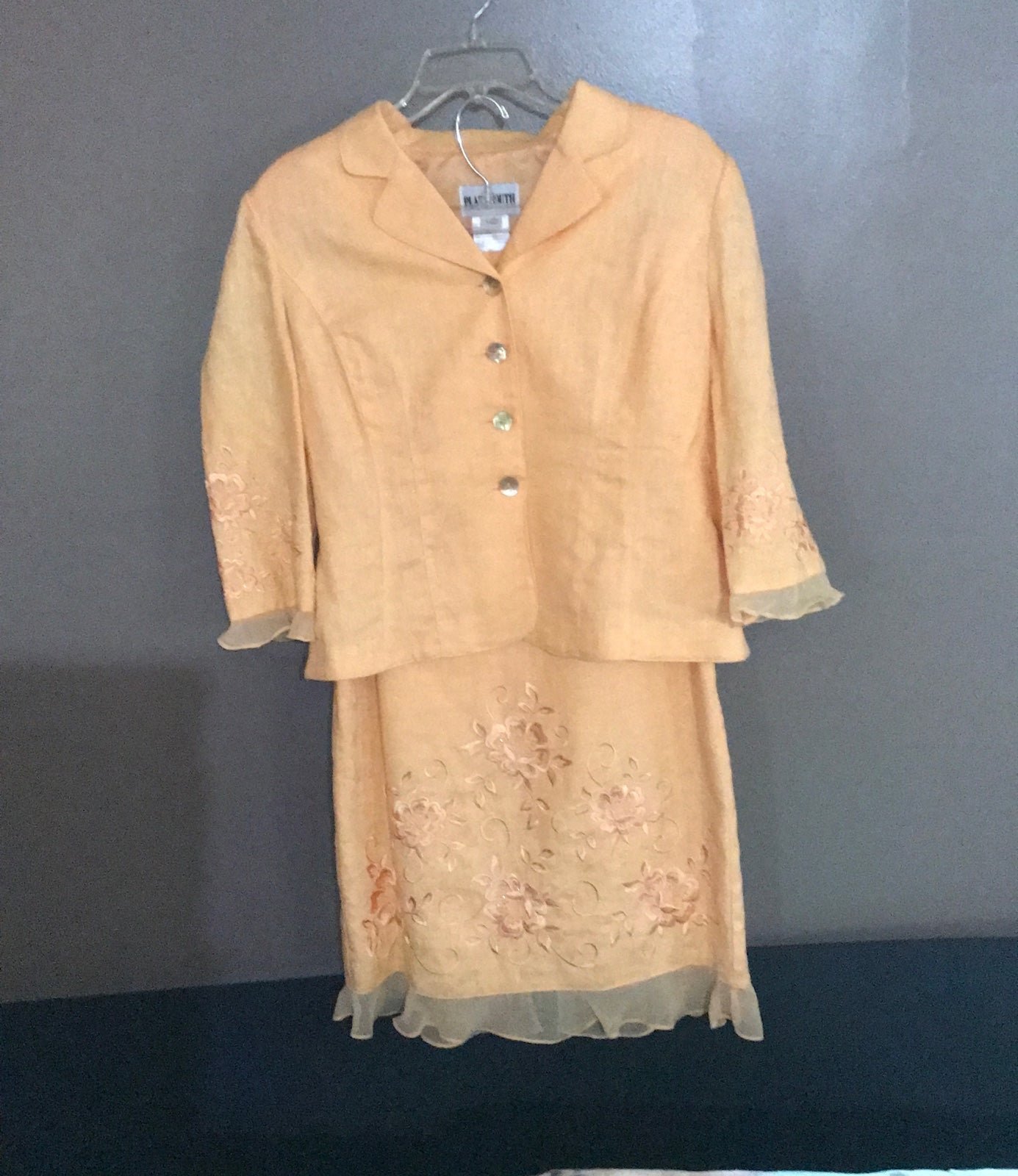 Plaza South Orange Sherbet Embroidered Skirt Suit Size 8