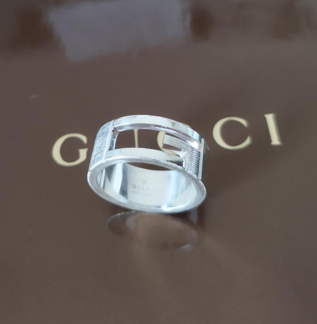 Gucci G Ring, Size 13 (US Size 11), Pinky Ring, Excellent Condition.