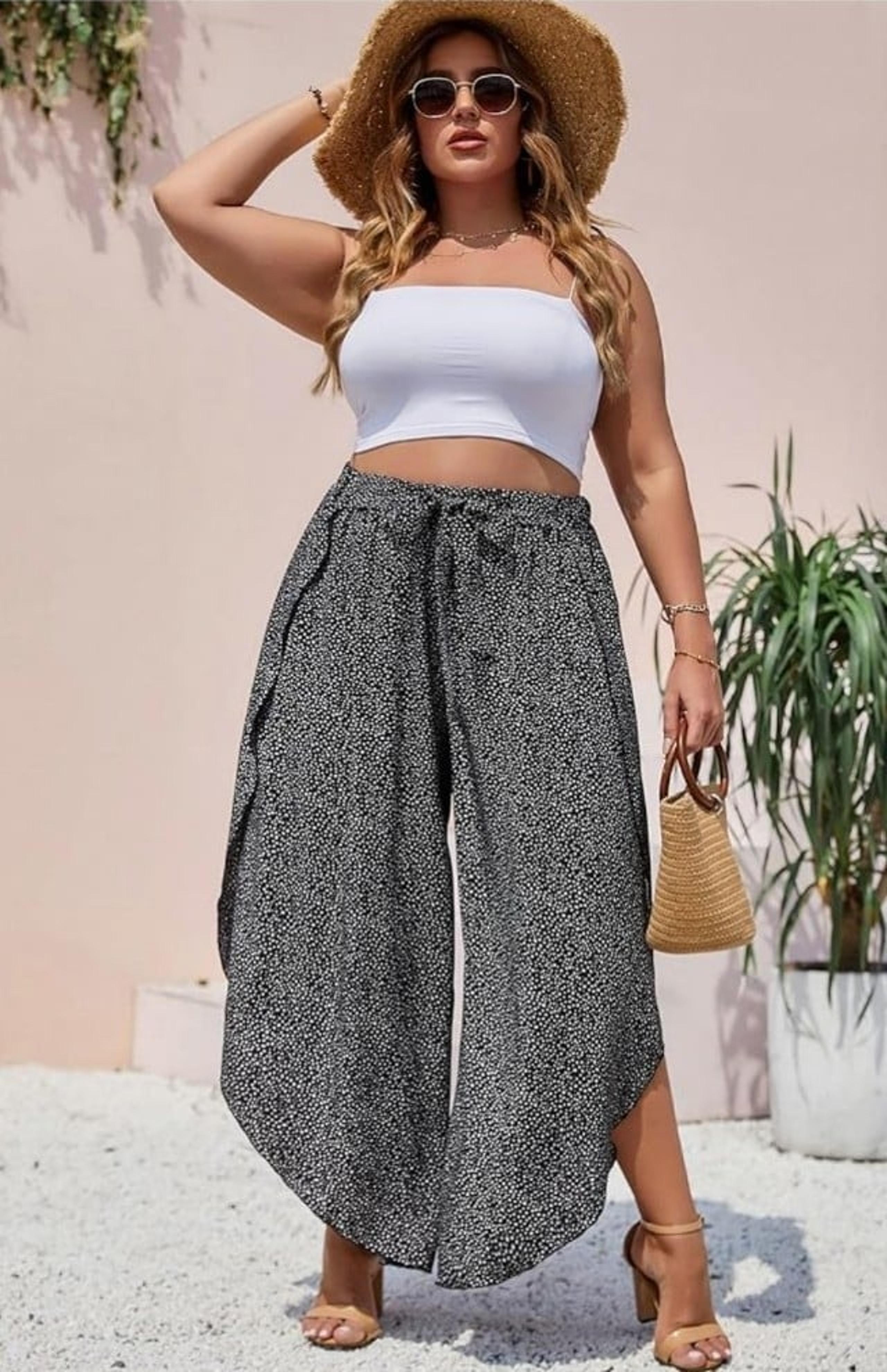 NWOT Women's Plus Size Printed Tie Front Wide Leg Pants Asymmetrical Hem Pants
