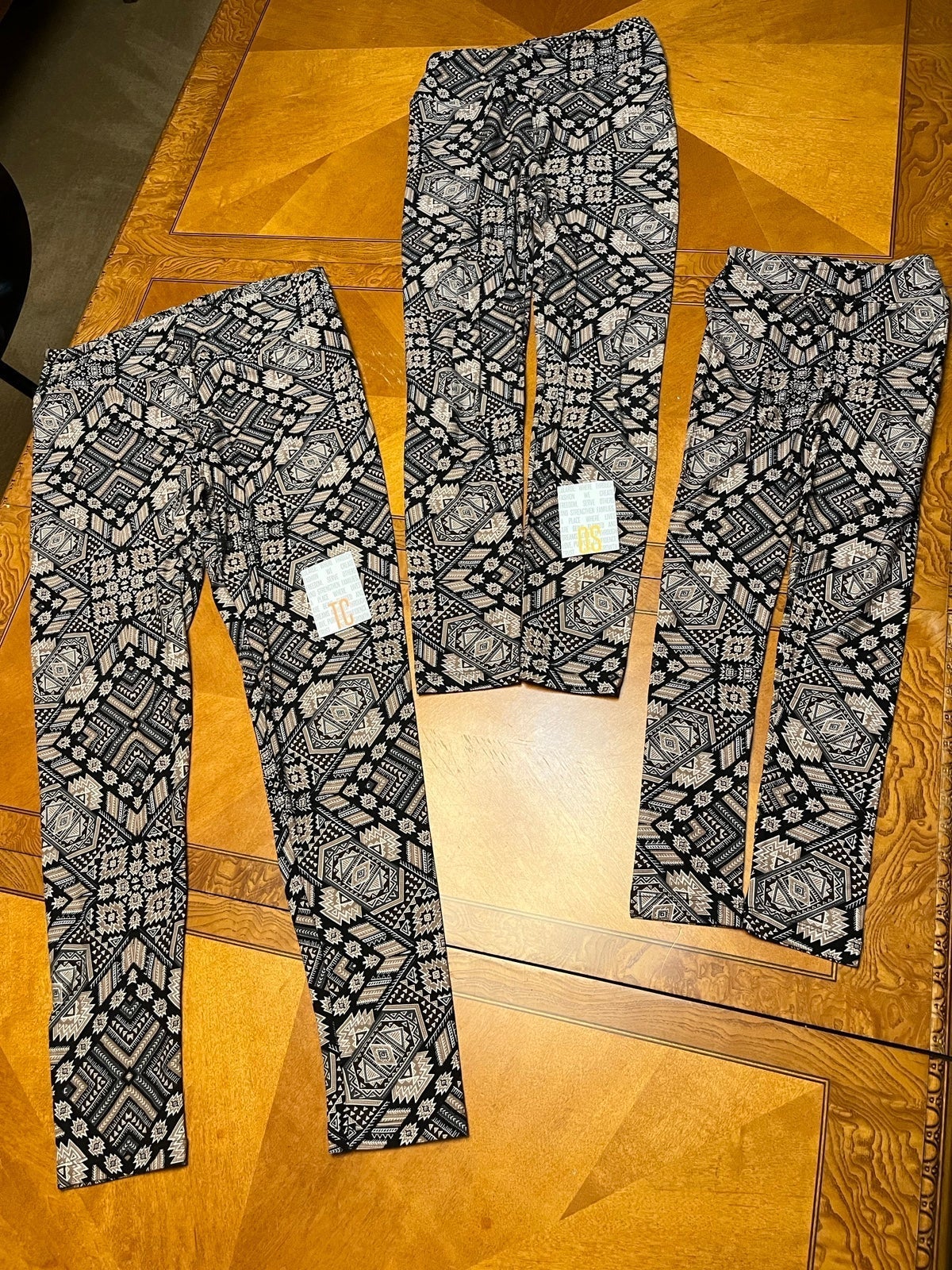 Lularoe Leggings Set TC OS L/XL