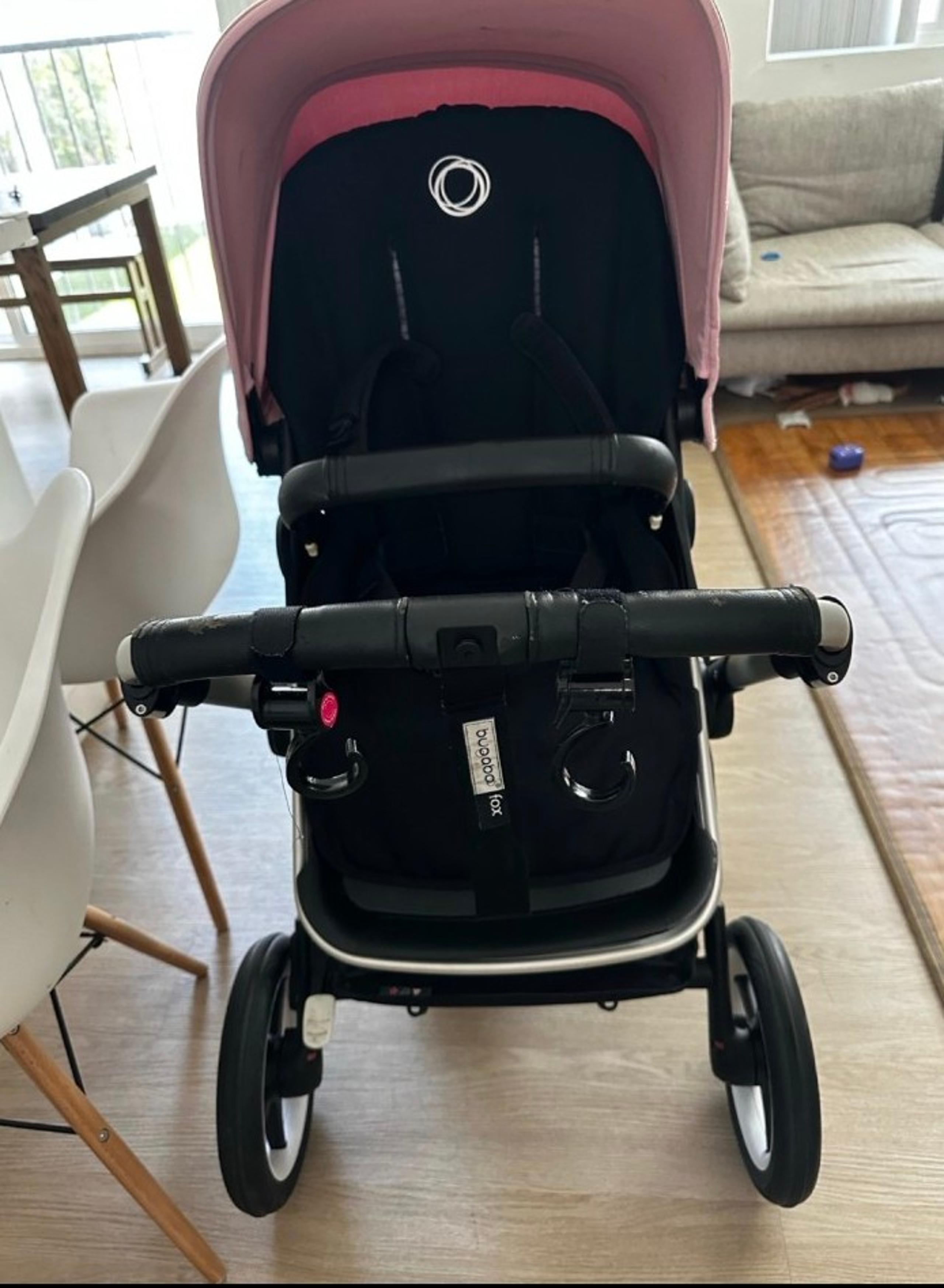 Bugaboo Fox 5 bassinet and seat stroller