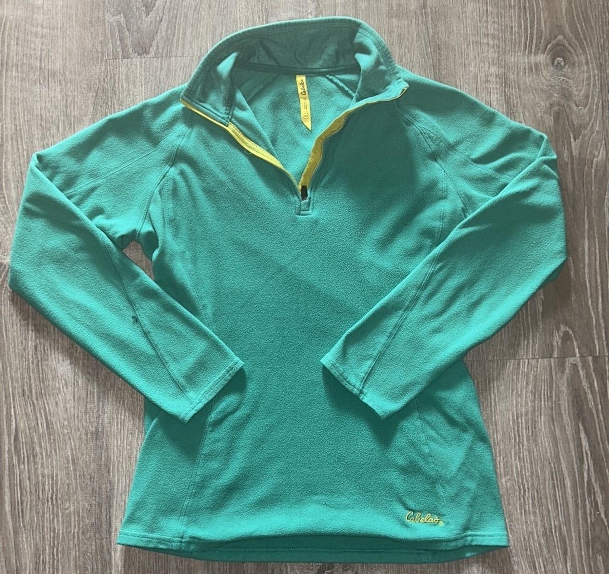 Cabelas Women’s Half Zip Soft Green Size Medium