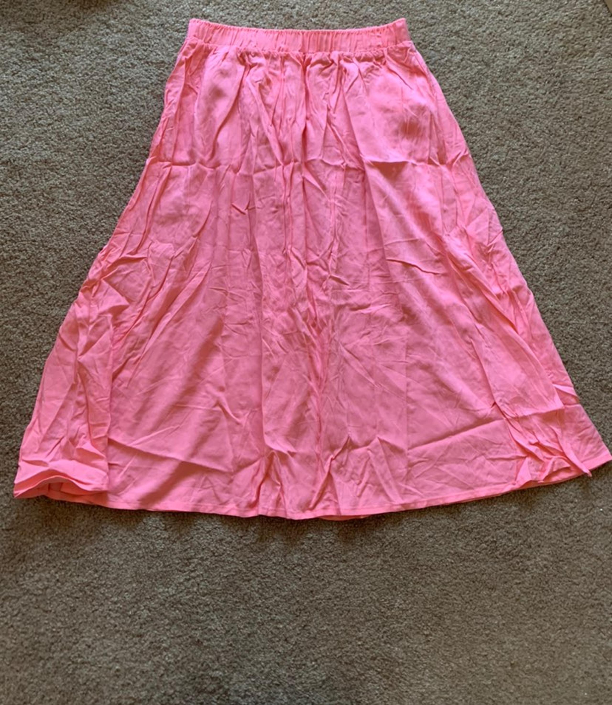 Hollister skirt S