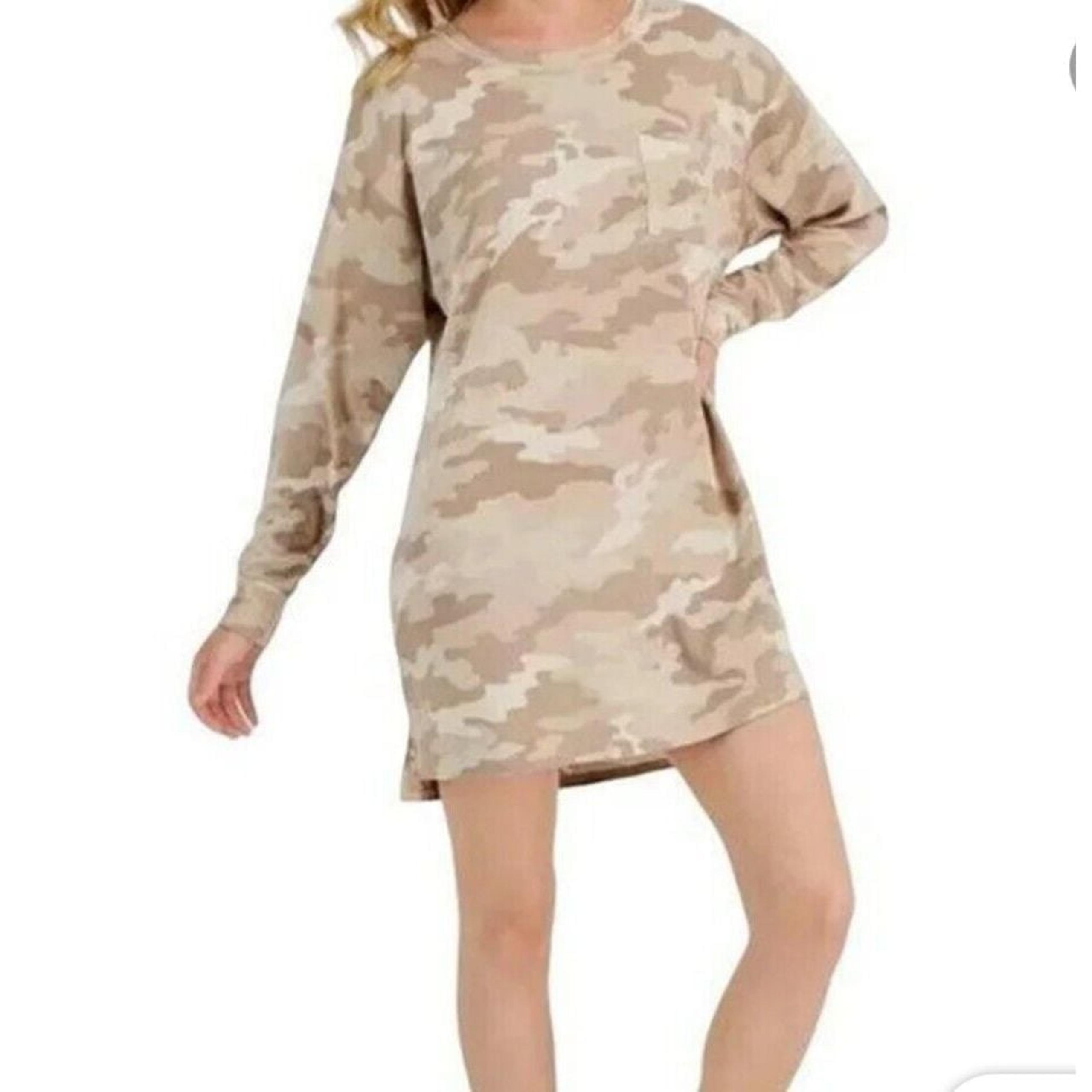 Jenni Sleep Shirt Women M Toffee Candy Camo Long Sleeves Round Neck Nightgown
