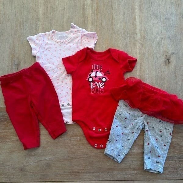 Baby Girl Valentine’s Day Four Piece Outfit Bundle Size 3 months Color Red White