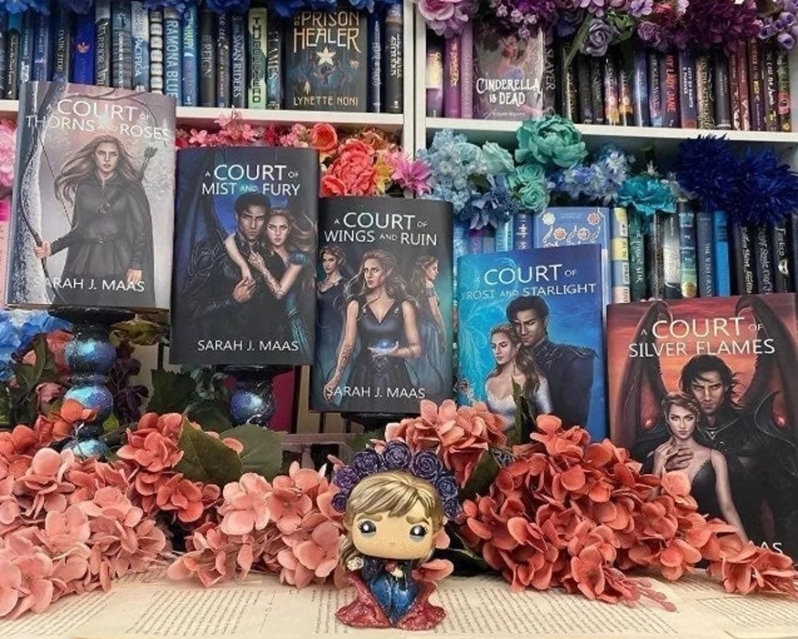 ACOTAR ATOMD Art Dust Jackets Hardcover A Court Of Thorns And Roses