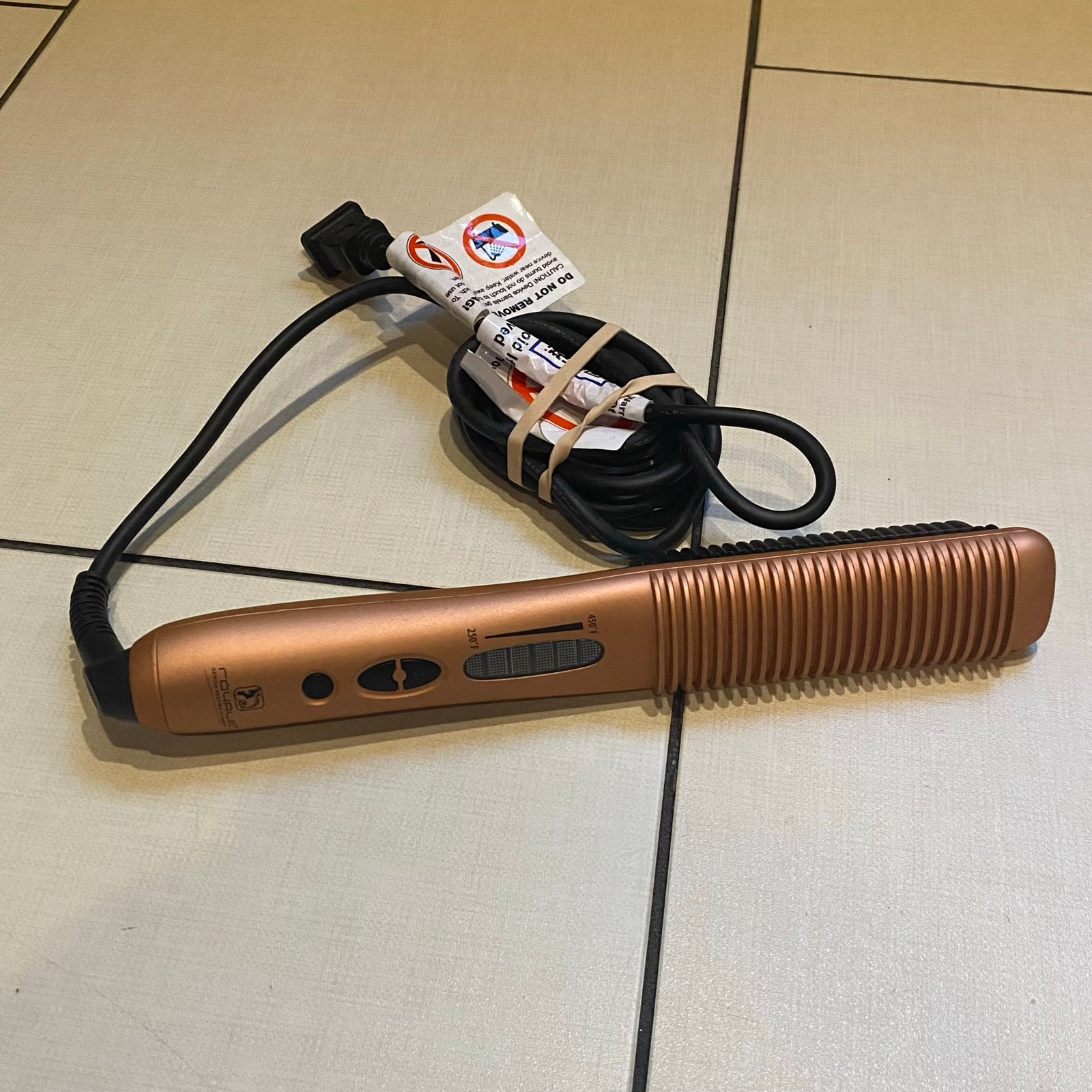 Royale Luxury Ceramic Hair Straightener Brush Genius Heating Element Ionic Tech
