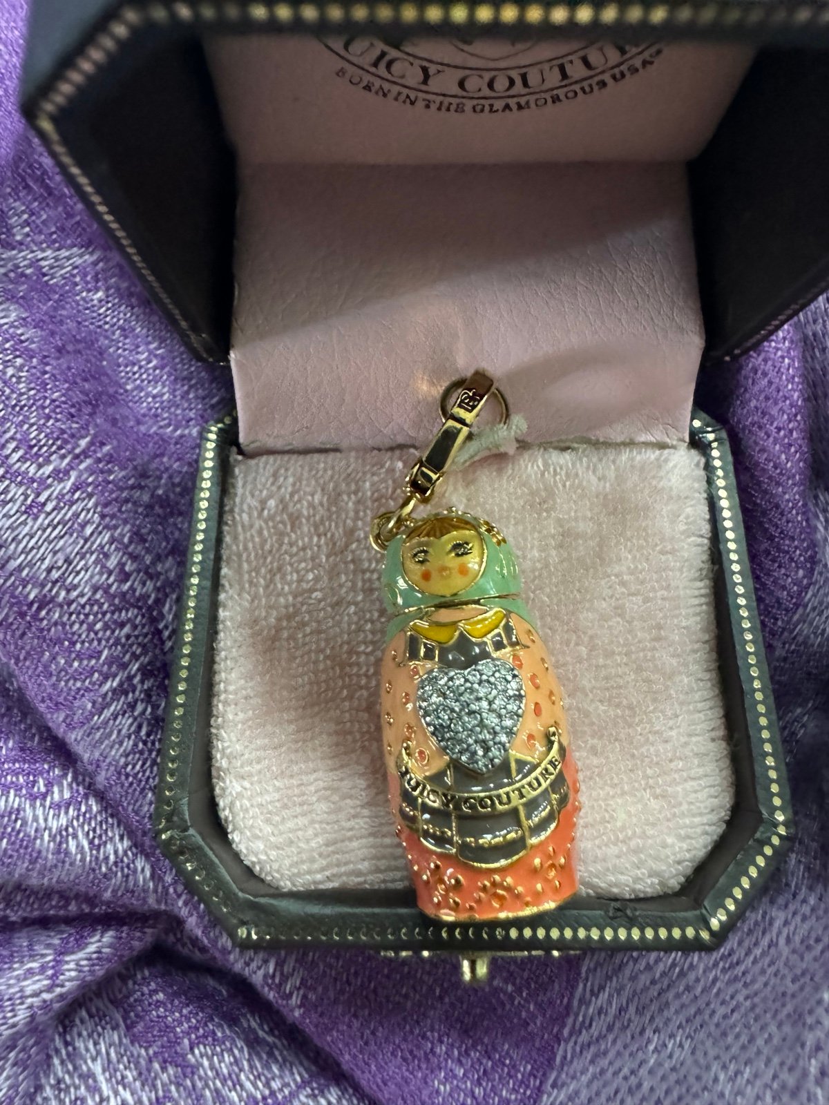 Mini Juicy Couture™ Chains & Charms – Make It Real
