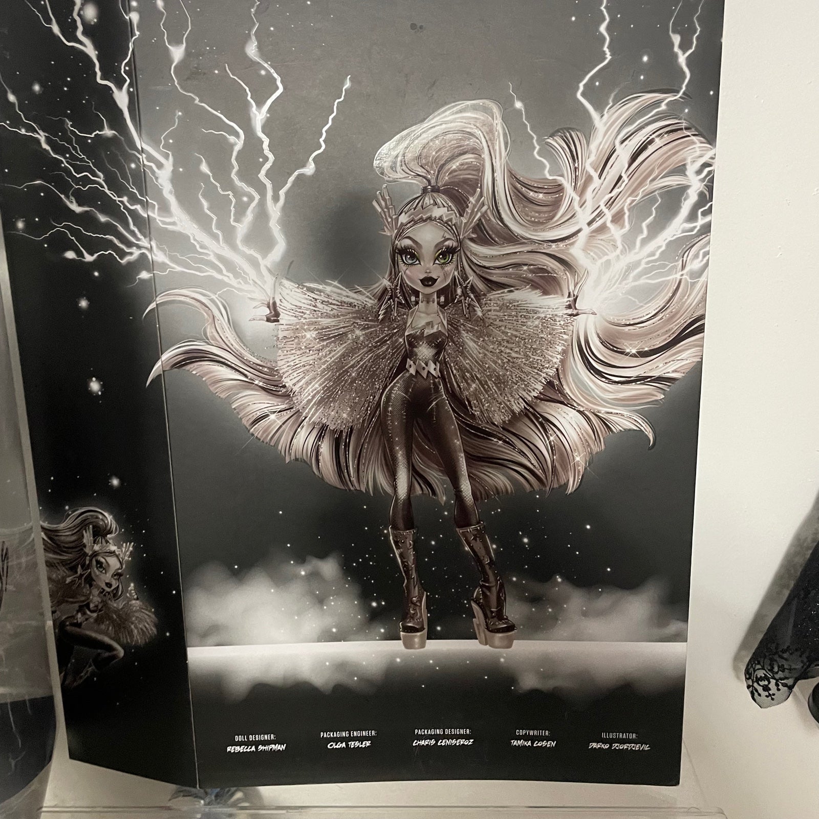 Popular Monster high sdcc Voltageous Frankie stein