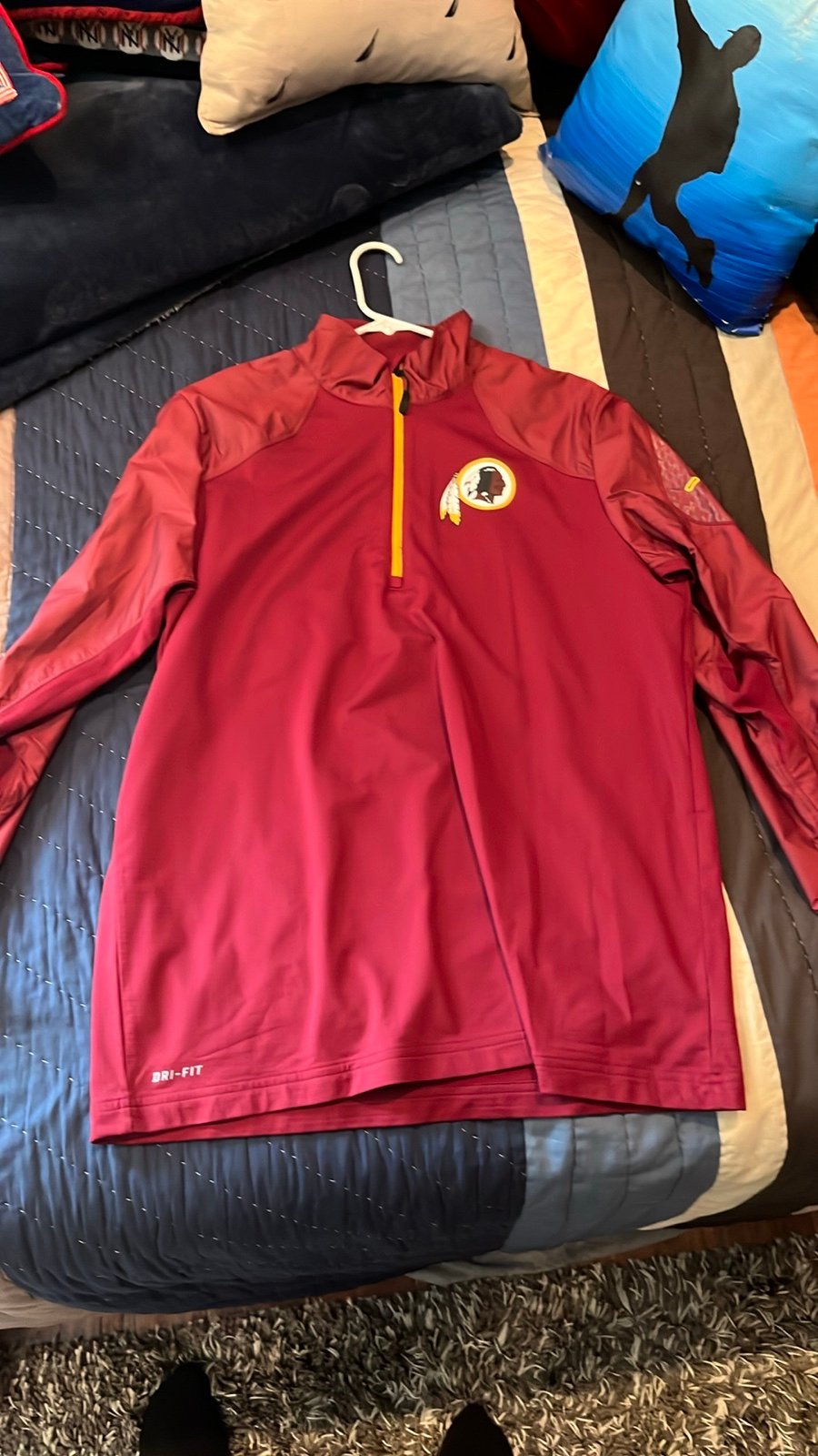 Nike pullover windbreakers