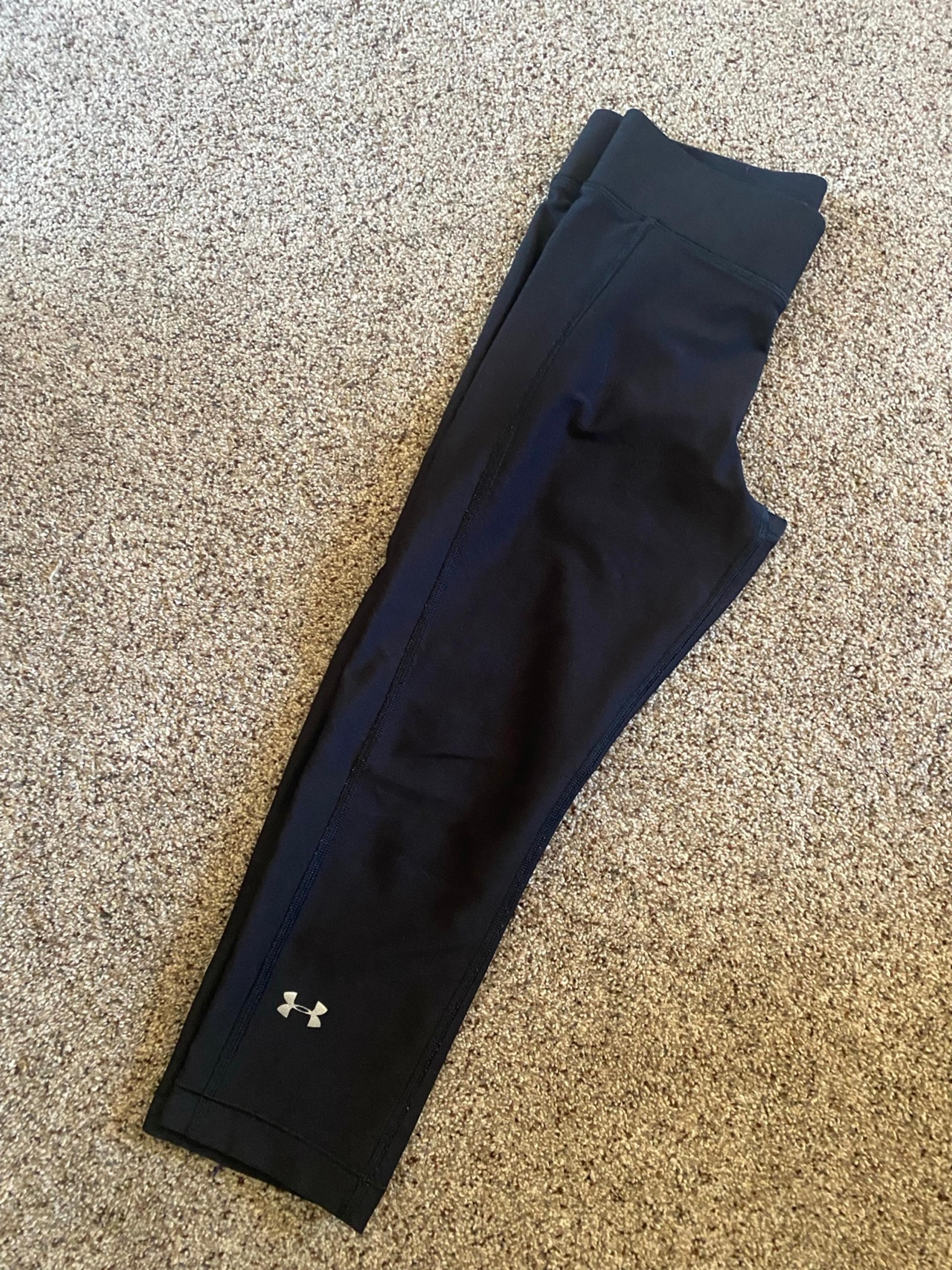 Under Armour Athletic Sport 3/4 Capri Leggings Tights Women’s Size Small