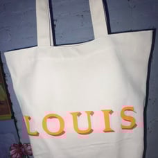 Tote bag