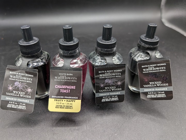 Bath & Body Works Wicked Vanilla Woods Wallflower Champagne Toast refills!