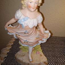 Gebrueder huebach piano baby girl