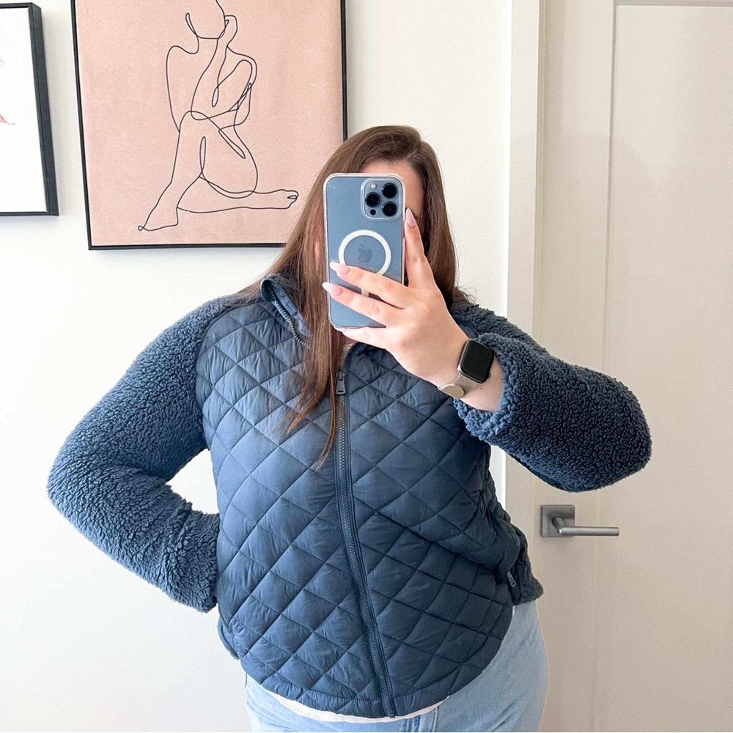 Bernardo Performance Navy Quilted Fleece Packable Jacket Women’s Size Large