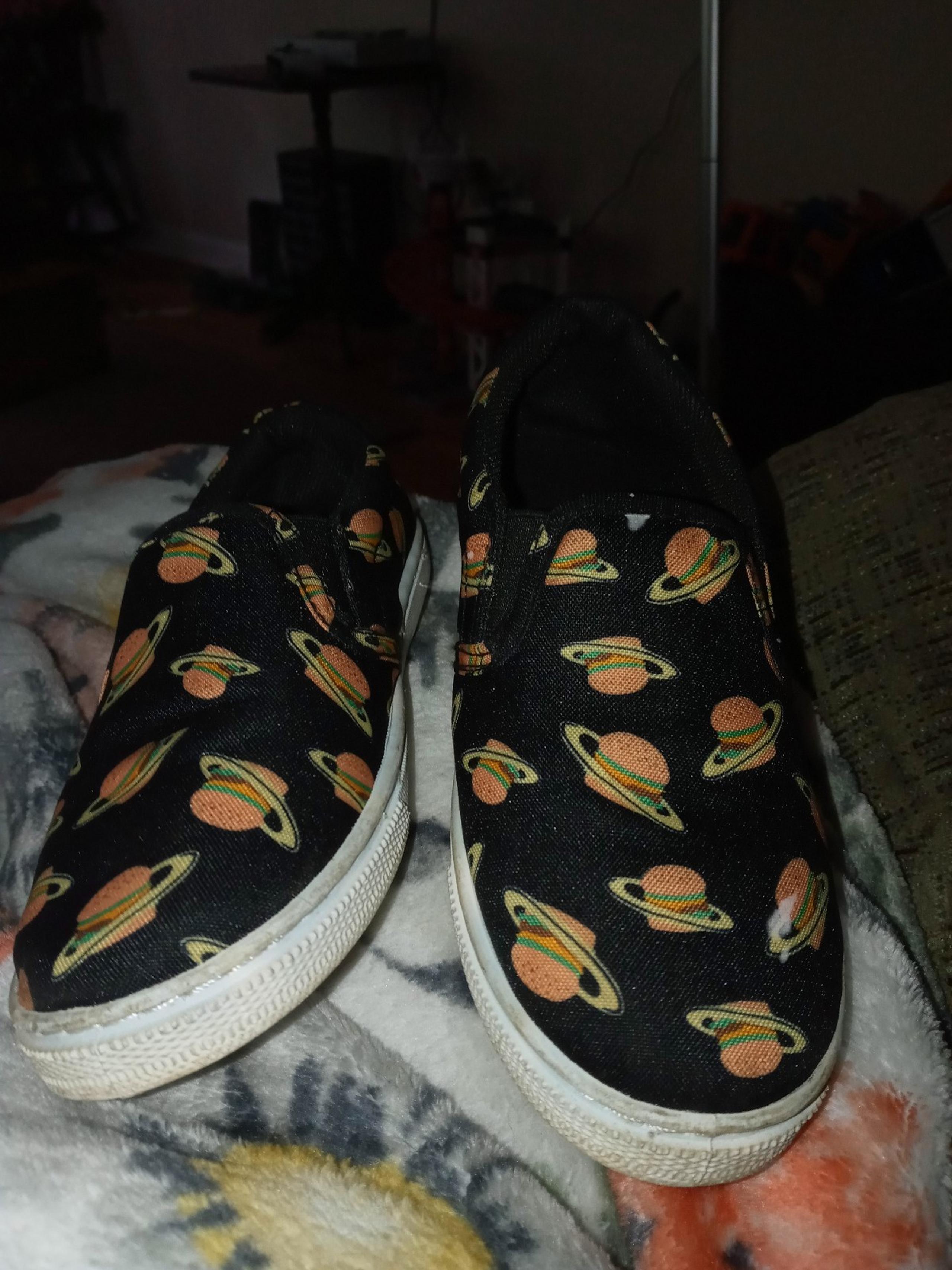 boys shoes size 1