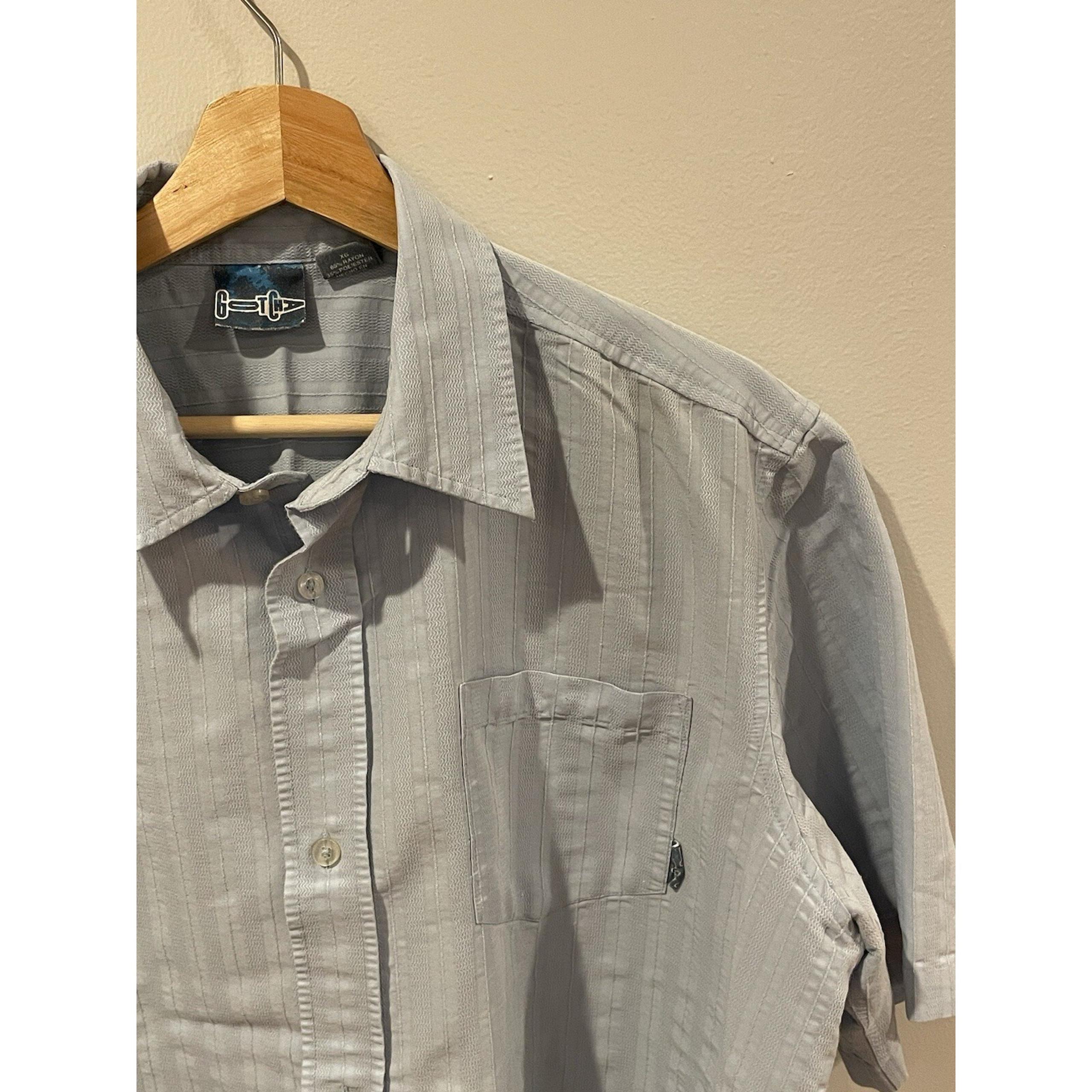 Gotcha Shirt Mens Extra Large Blue Short Sleeve Vintage Button Up Surf Skate XL