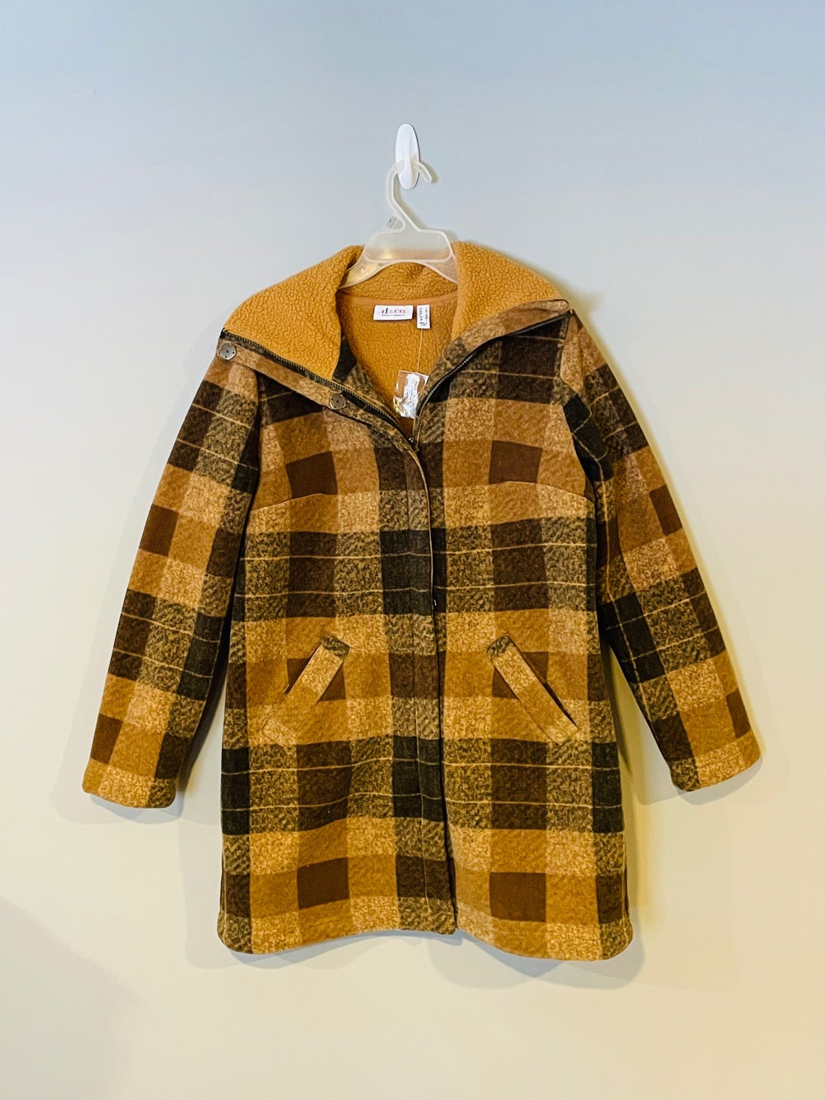 Denim & Company Camel plaid Sherpa jacket NWOT
