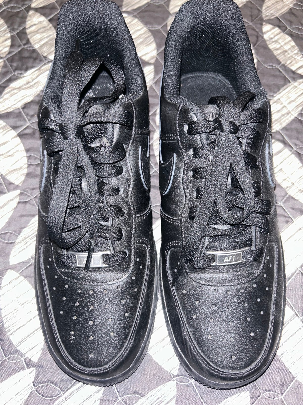 Nike Air Force 1’s Women’s Sz 8