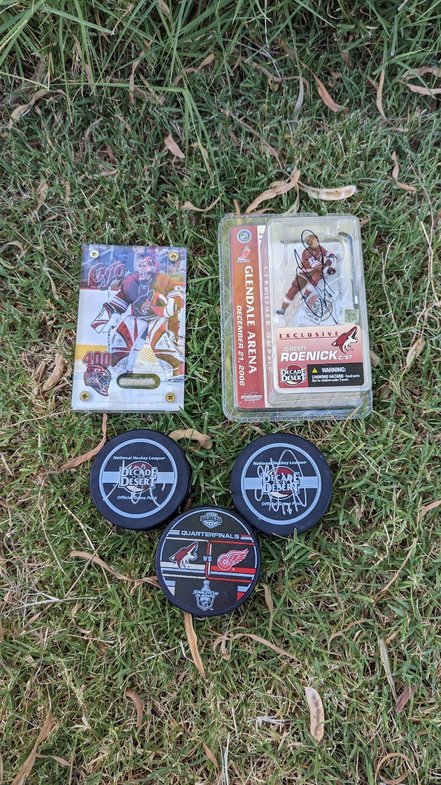 Arizona Coyotes Vintage Collectibles Lot of 5 w/ 3 Autographs Roenick Signature