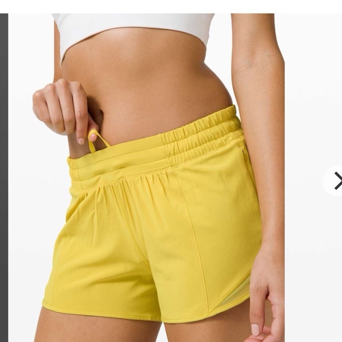 Lululemon Hotty Hot Short II *Long 4 Yellow Soleil Size 10