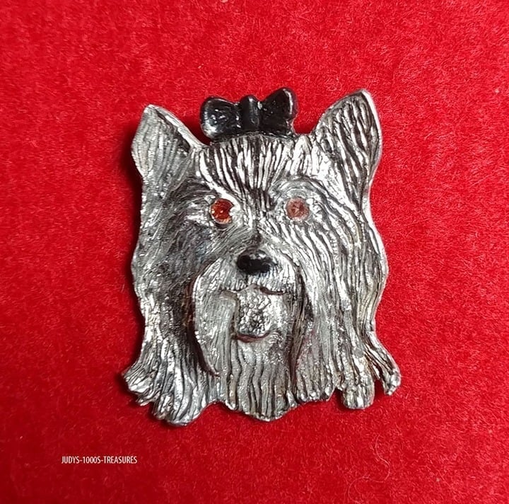 STERLING SILVER YORKSHIRE DOG PENDANT 1.25 x1 INCHES 6.36gr. HANDMADE Vintage