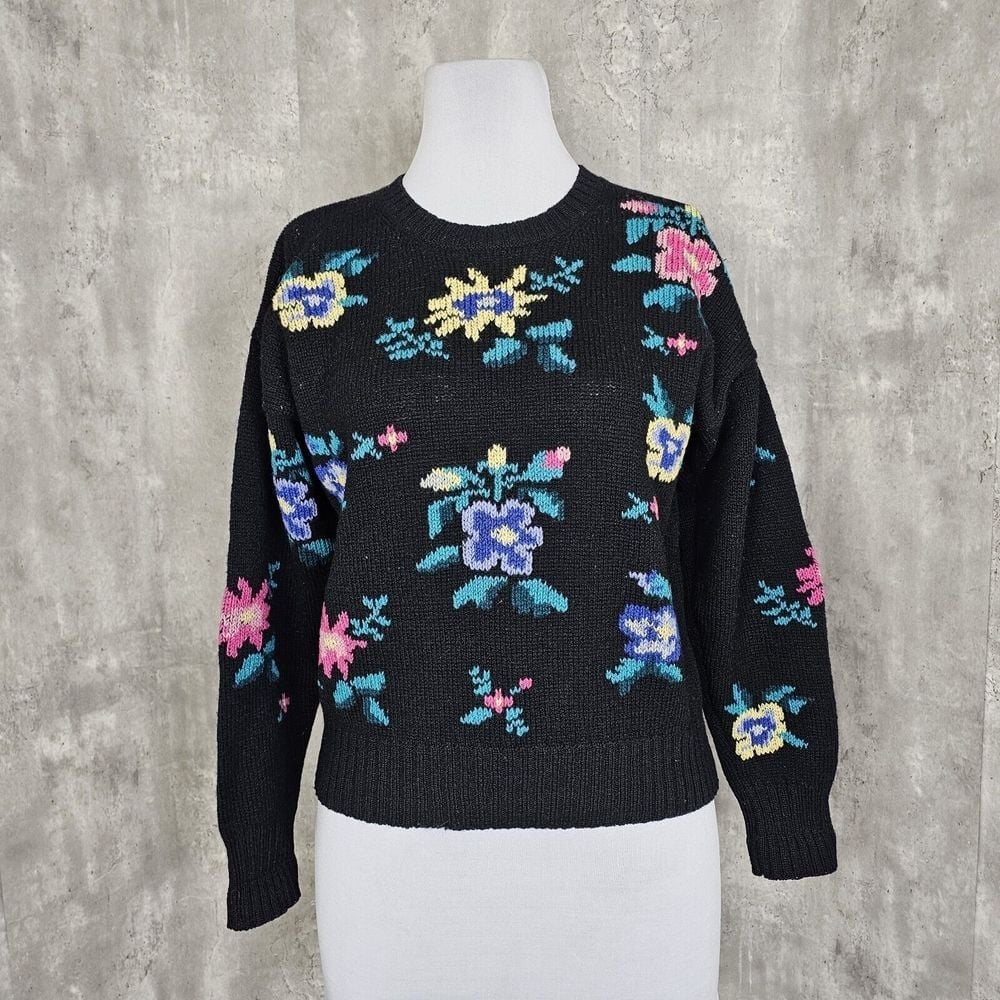 Vintage 90s Orvis Womens M Shetland Wool Needlepoint Floral Pattern Knit Sweater