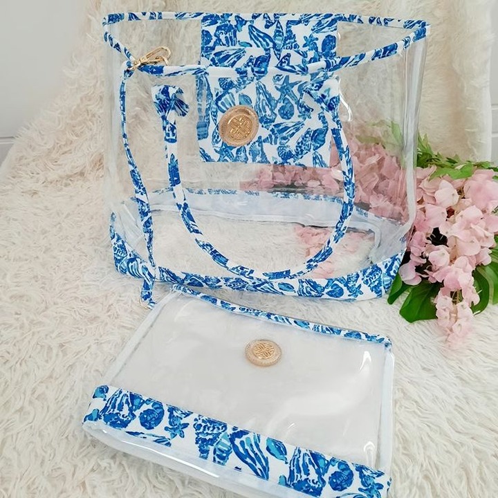 NEW Lilly Pulitzer Clear Beach Tote and Pouch Set in Blue shells