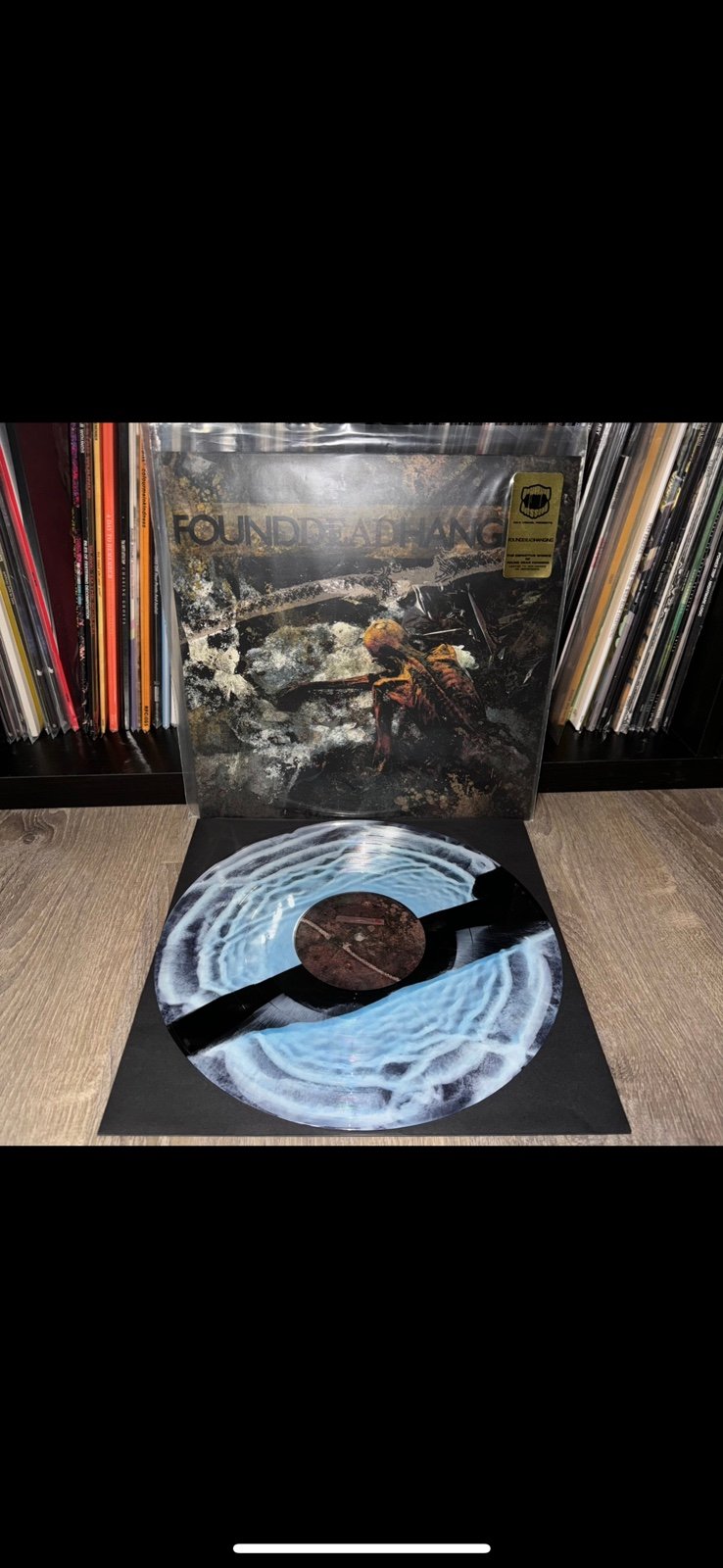 Vinyl wax vessel