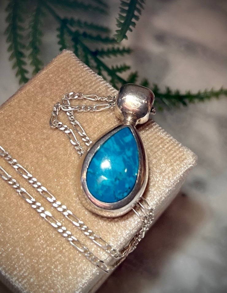 Vintage Handmade Turquoise Pendant Solid Heavy 925 Sterling Silver