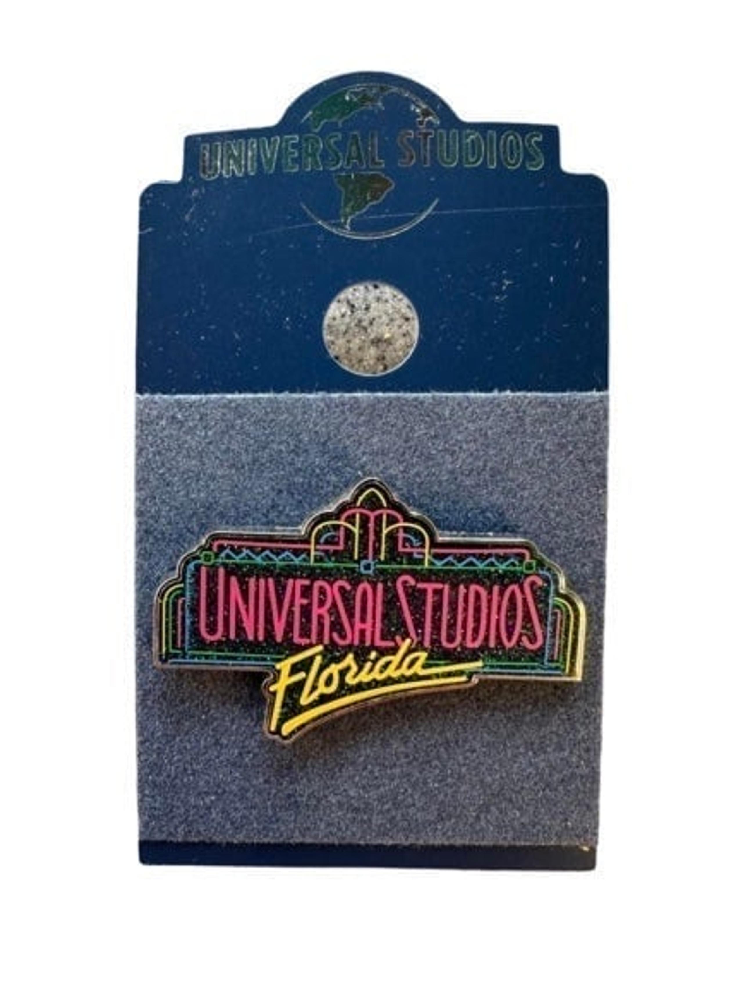 NEW Universal Studios Orlando Vintage Logo Collectible Pin