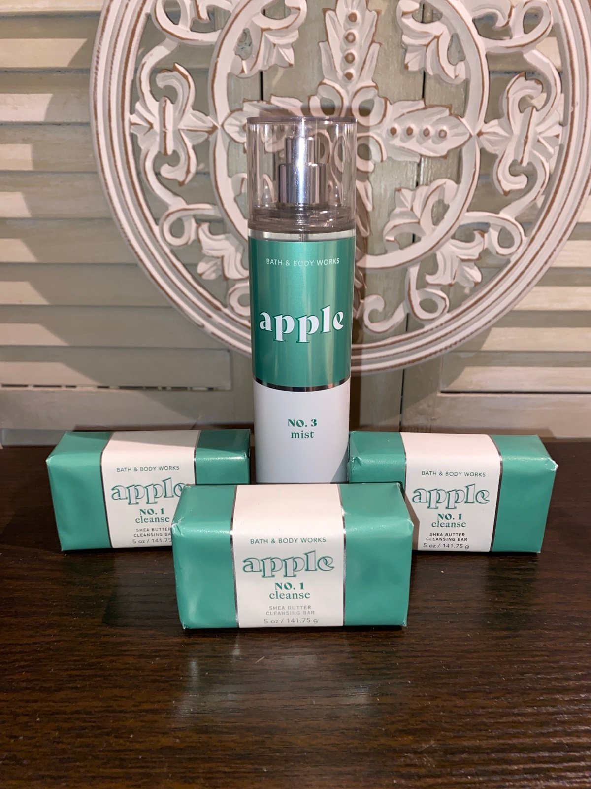Bath & Body Works “Apple” no. 3 body spray & no.1 bar soap x3