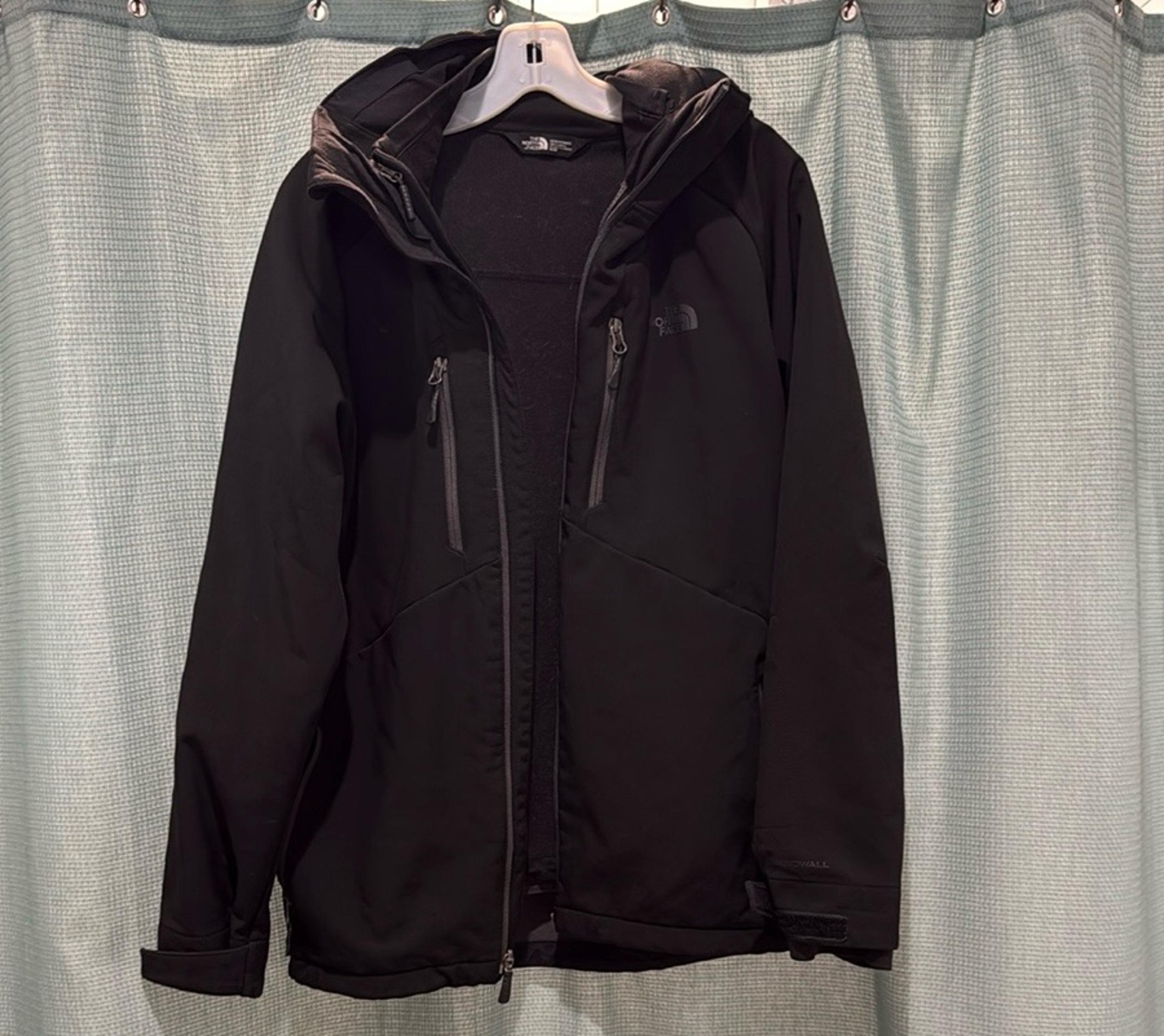 Men’s Northface 2 in 1 jacket