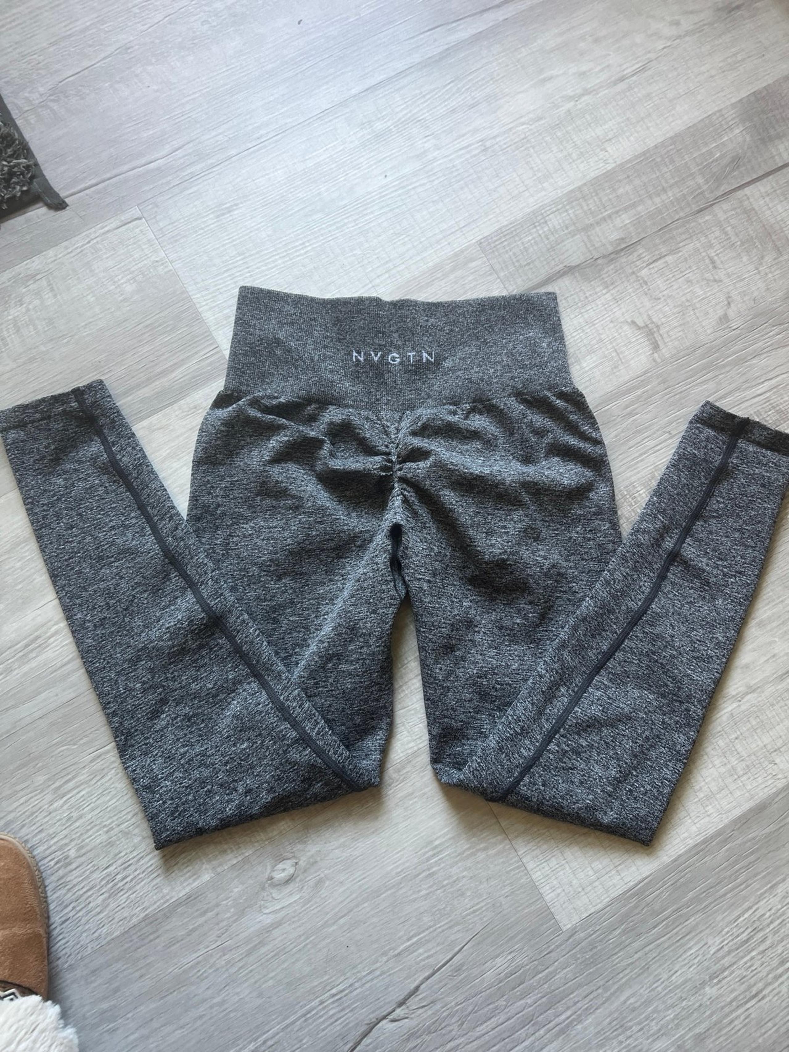 Women’s NVGTN SMALL charcoal gray leggings scrunch butt