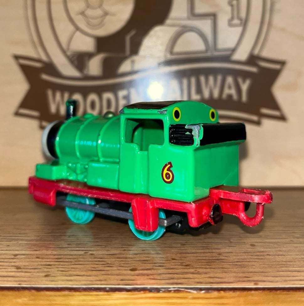 PERCY ! THOMAS FRIENDS TRAIN ERTL DIECAST 2001 UK EXCLUSIVE COUPLER