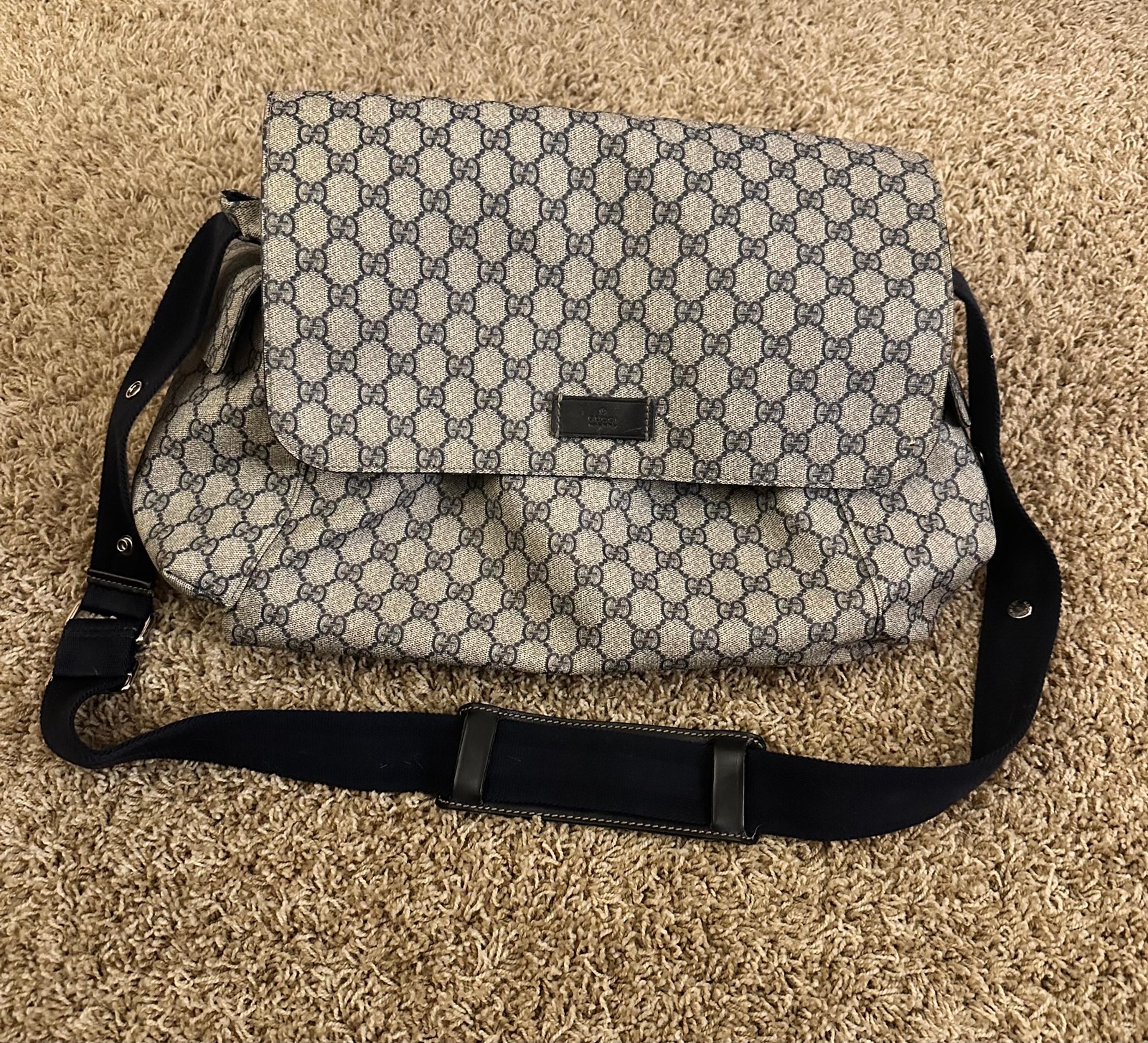 Gucci GG Supreme Canvas Diaper Baby Bag Beige & Navy Crossbody Large Authentic