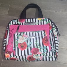 Makeup case