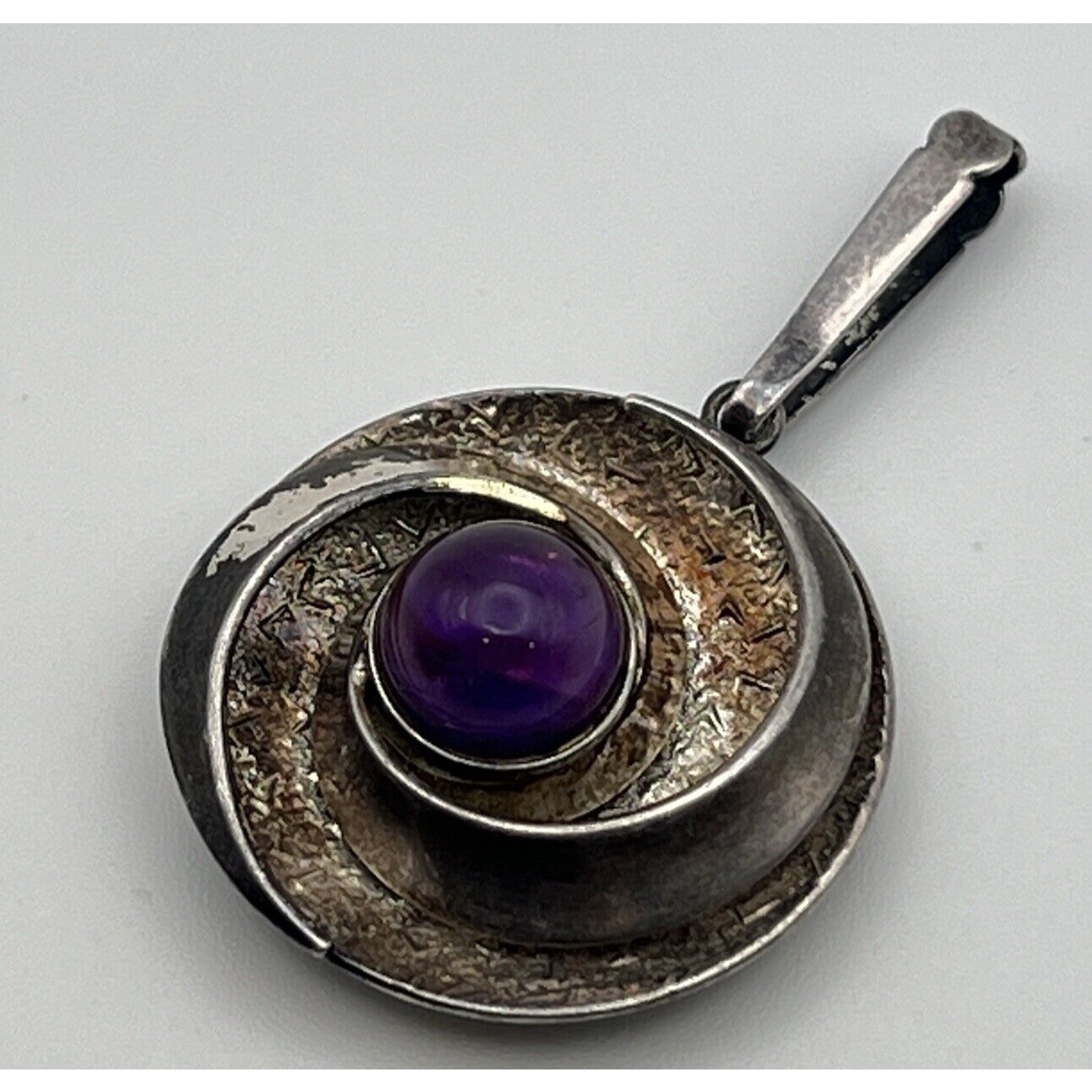 Vintage Sterling Silver Labradorite or Amethyst Spiral Sterling Silver Pendant