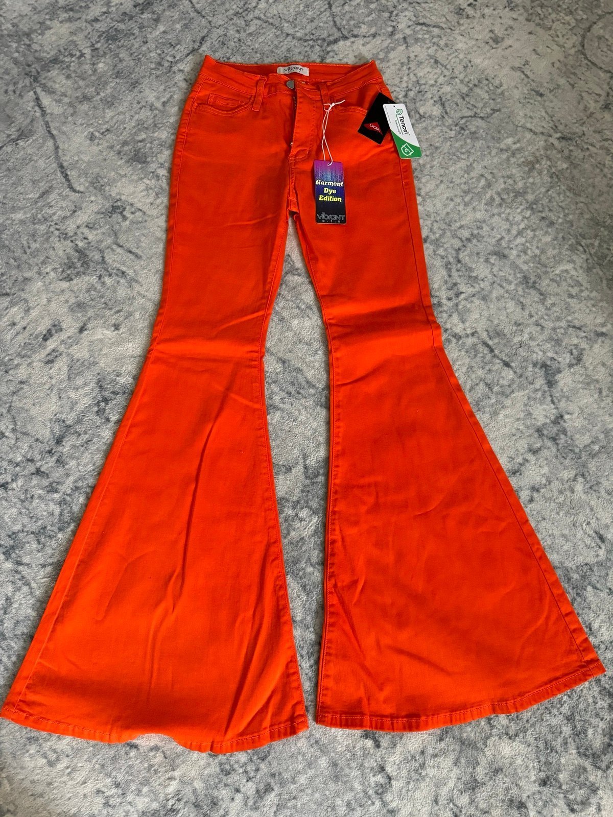Vibrant Flame Mid Rise Five Pocket Flare Jeans - size 3/25