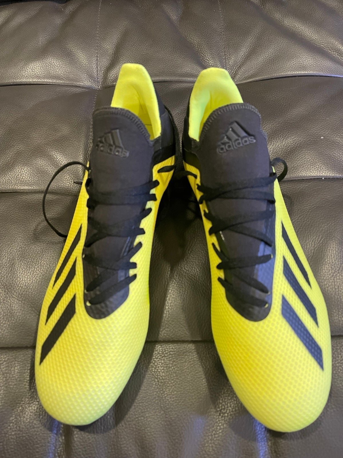 Adidas soccer cleats size 10.5