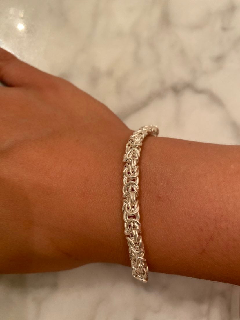 Silver braclet