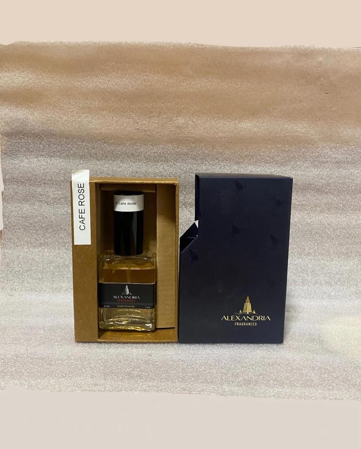 Unisex Alexandria Fragrances Red Rose Cafe 30ml 1 oz Extrait de Parfum EDP Colog