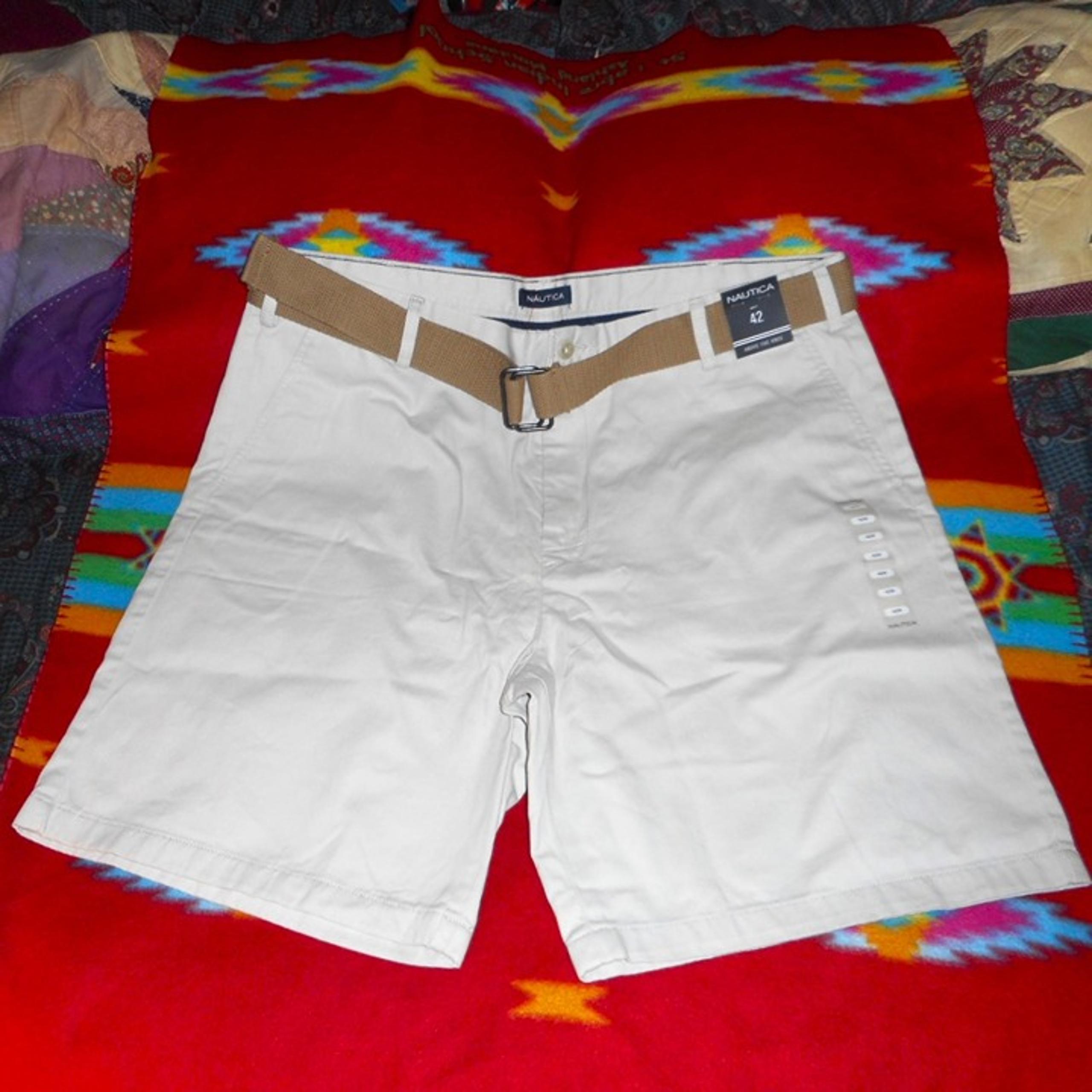 New! Nautica Men's Above The Knee 100% Cotton Shorts With Belt 42 Waist