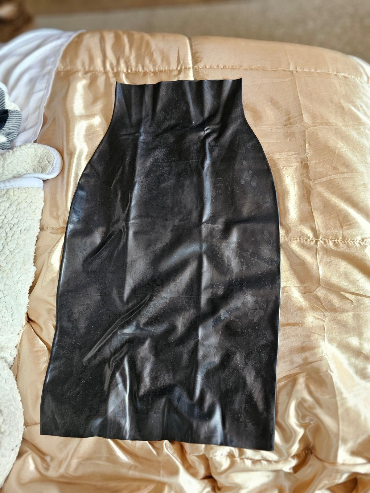 100% Real Latex XS Pencil Skirt