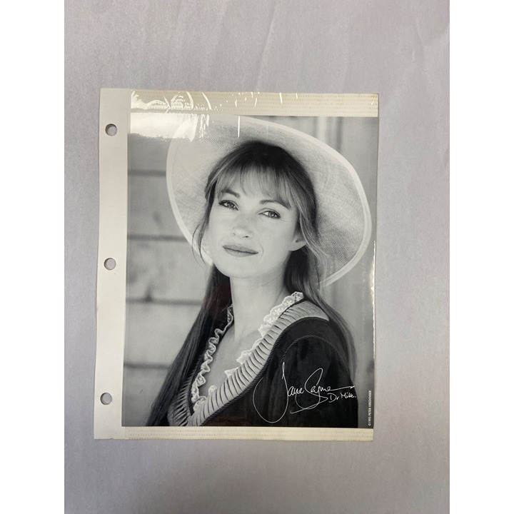 Jane Seymour Signed 9x11 Photo In Protective Sleeve Vintage Black & White Collec