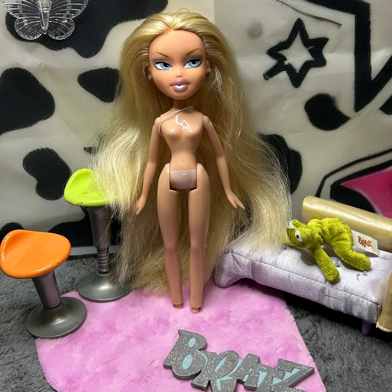 MGA Bratz Doll Wintertime Collection Cloe Nude