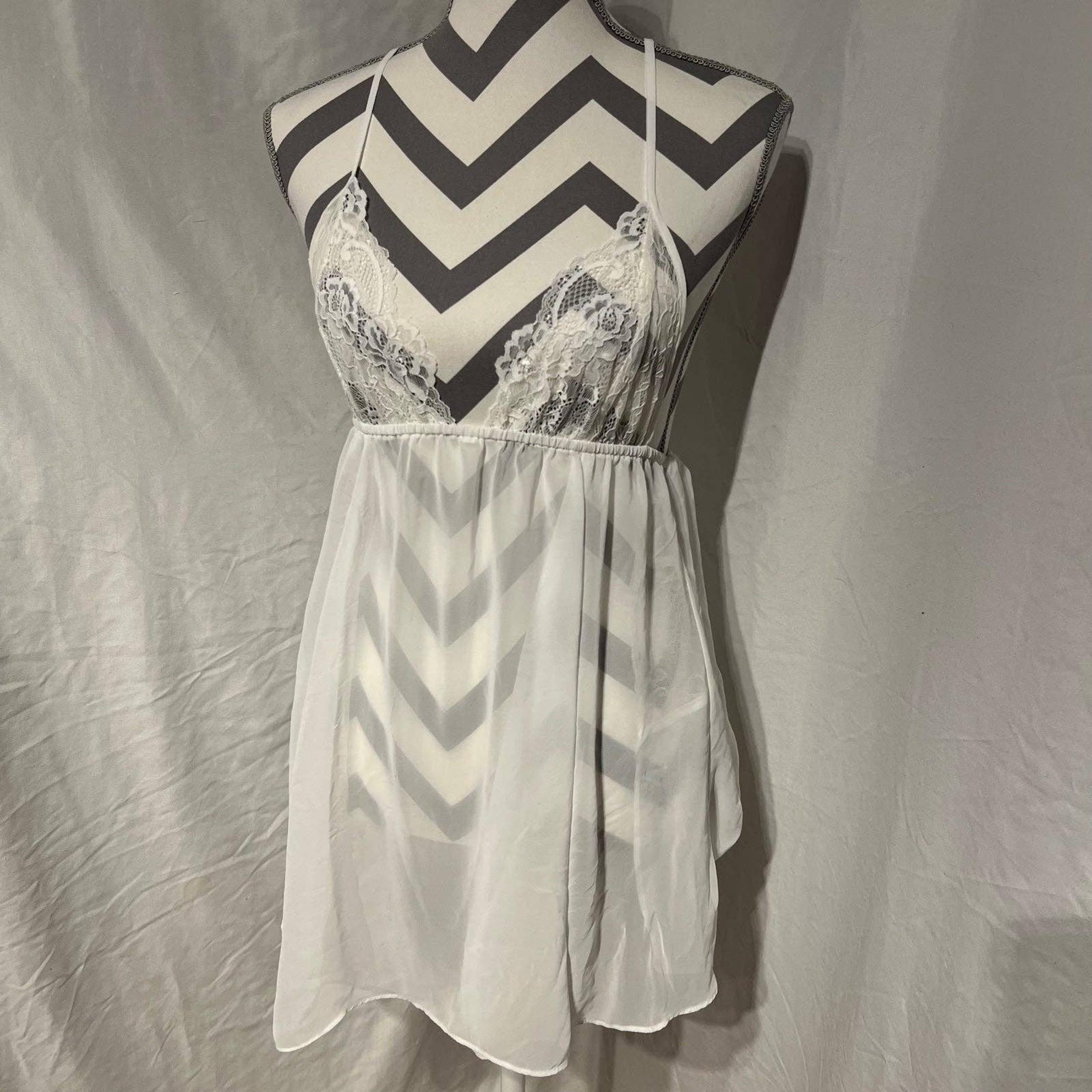 White night gown