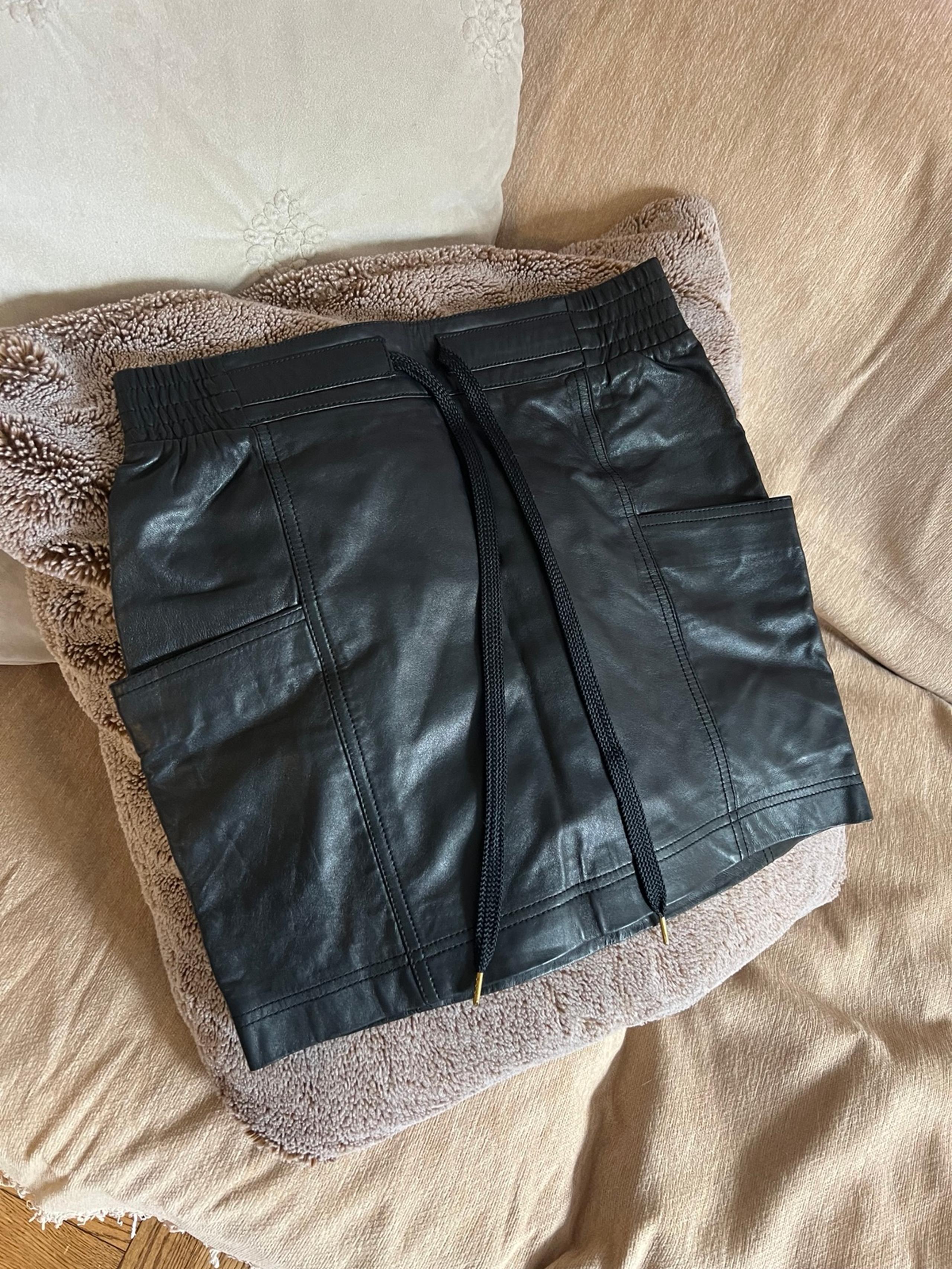 Marc by Marc Jacob’s leather skirt