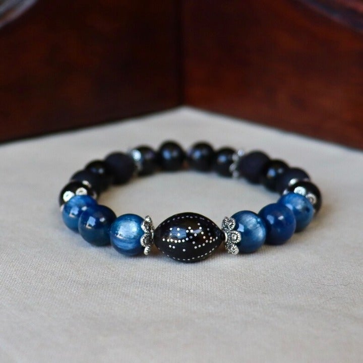 9.01cm dark blue kyanite, black aura hypersthene, black onyx, black tour
